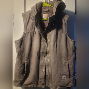 Womens Carhartt Vest, size L (12-14)
